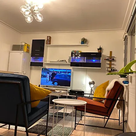 Luxury Scandanavian Style Flat Near * Charlottenlund